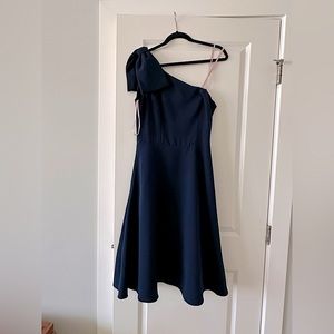 NWT Gal Mets Glam Collection Navy exposed Shoulder Dress w/side zipper Sz: 8